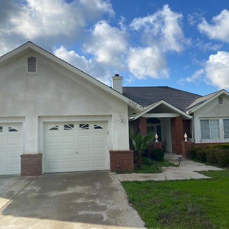 Beautiful Peaceful Desirable Home In Madera Rancho Екстер'єр фото